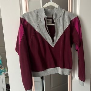 cropped urban zip up